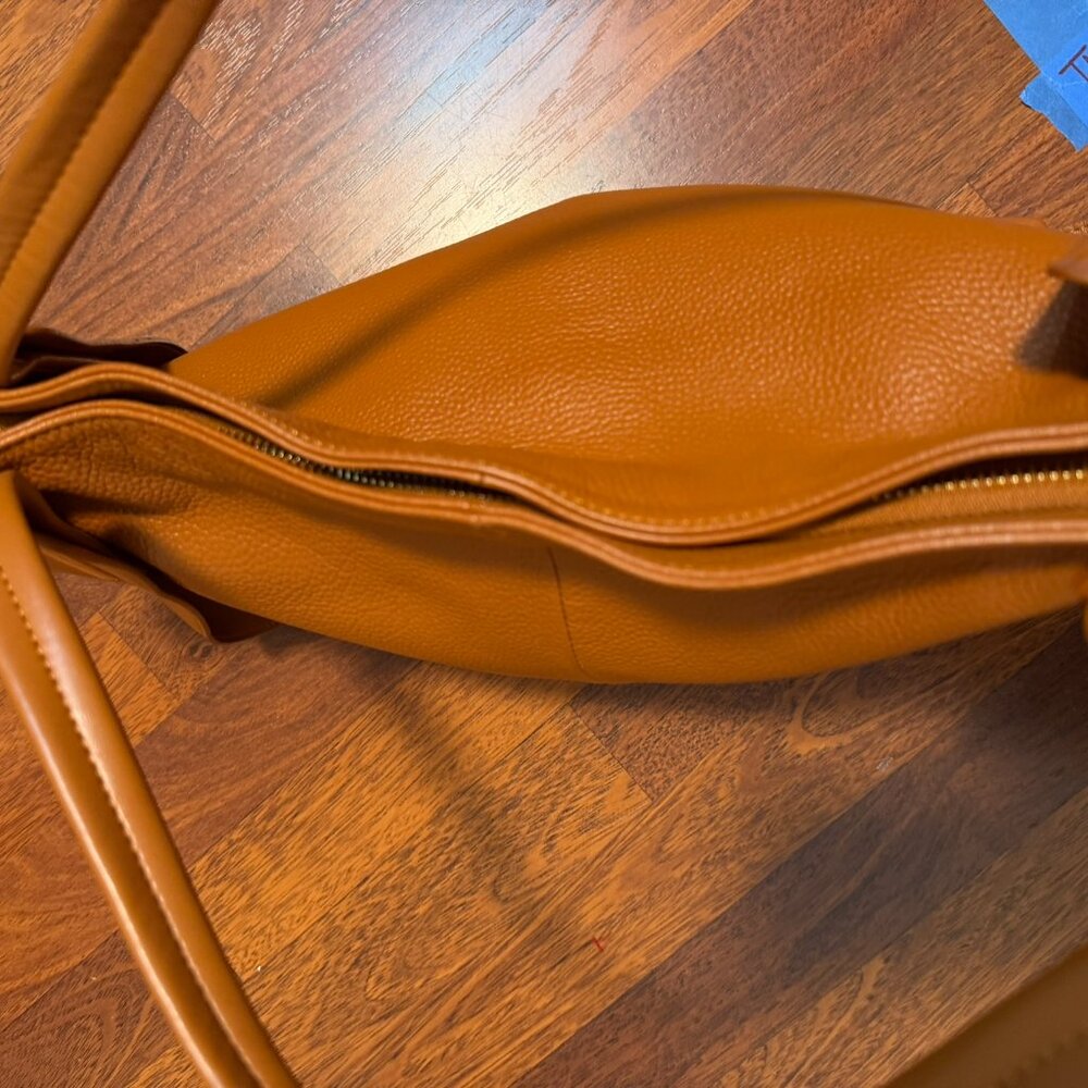 Kattee Cognac Pebbled Shoulder Tote Bag - Picture 6 of 8